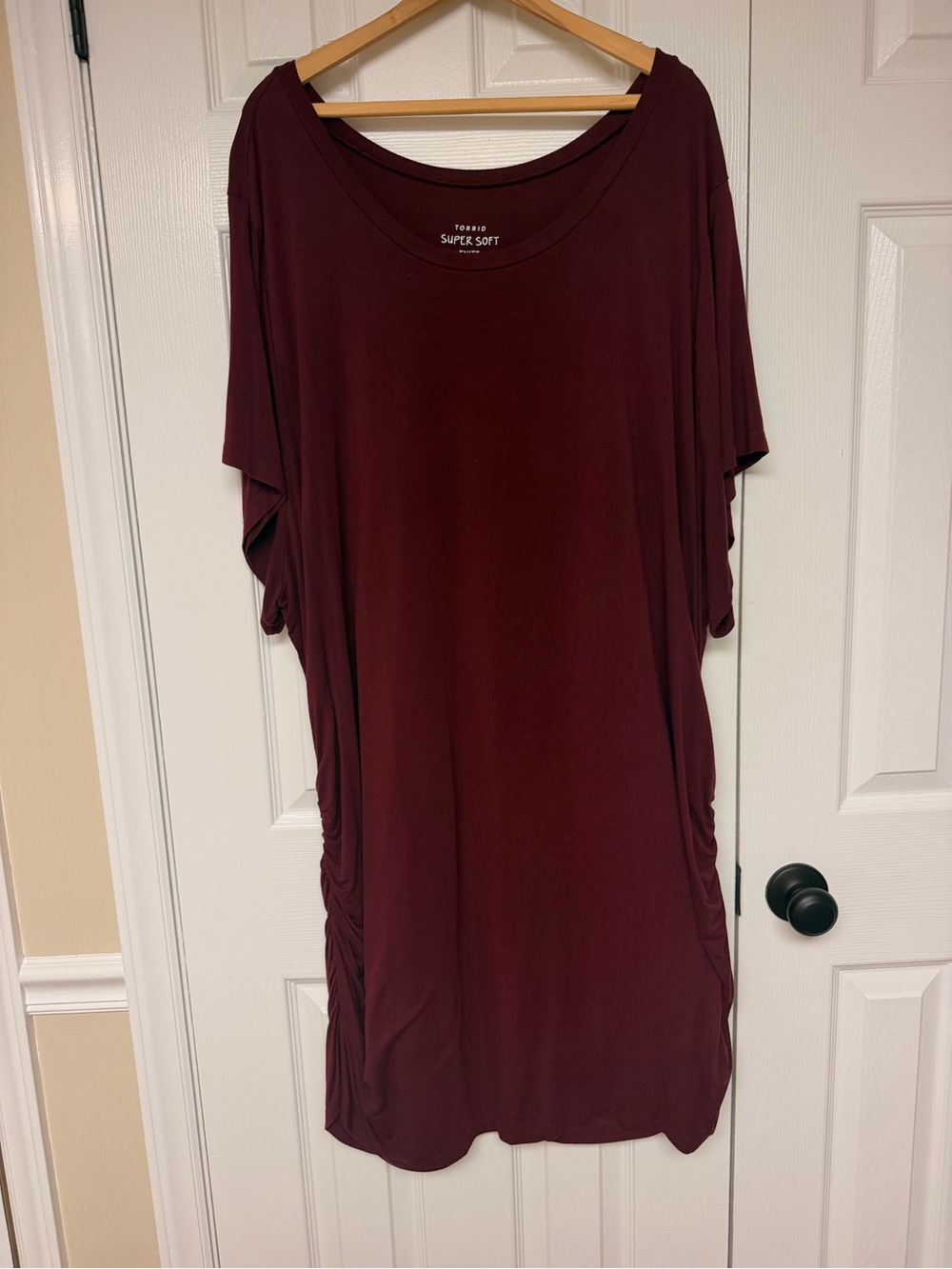 Torrid Super Soft Side Ruched Dress Burgundy 6X Plus Size Rayon Stretch